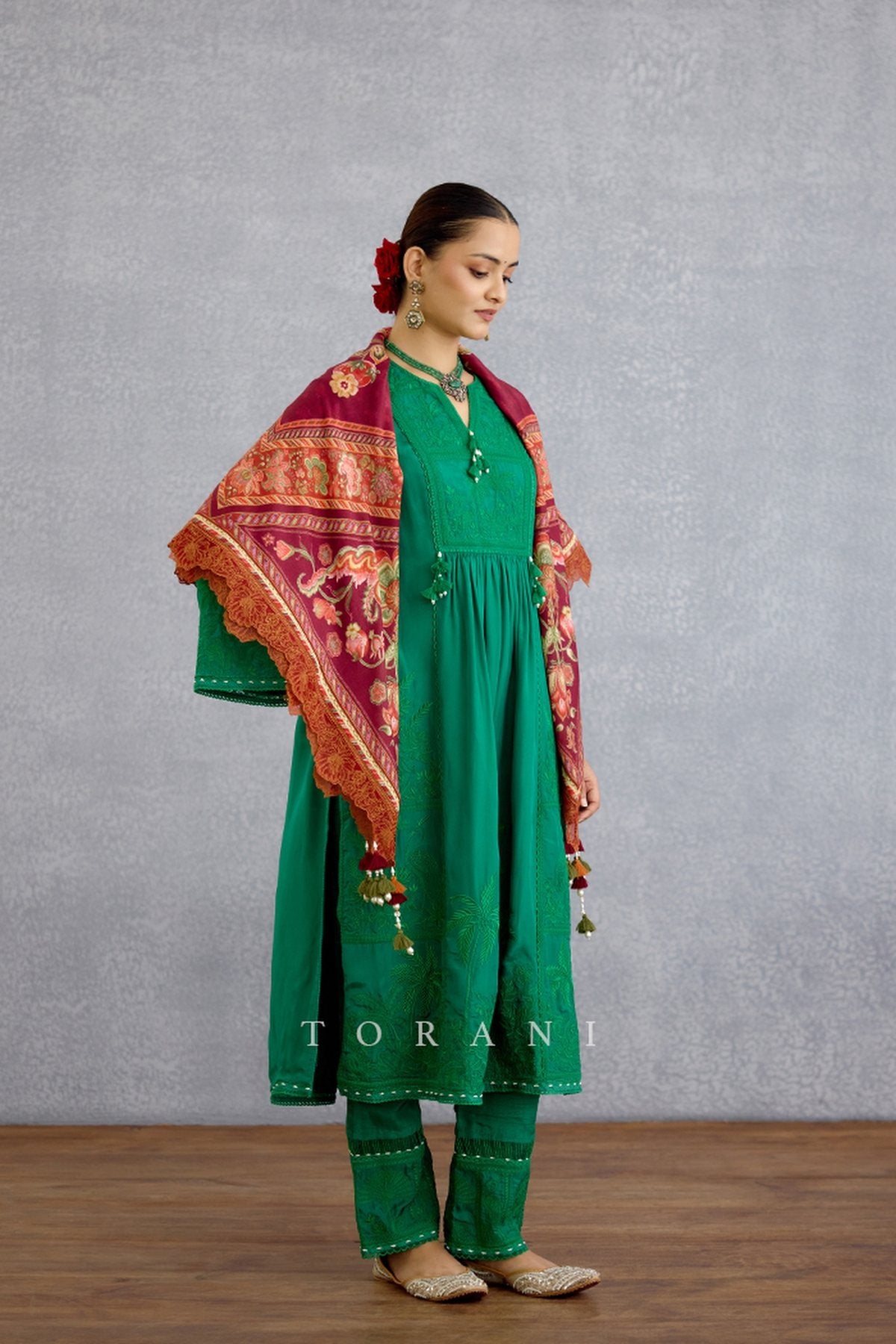 Laalima Ayaana Scarf