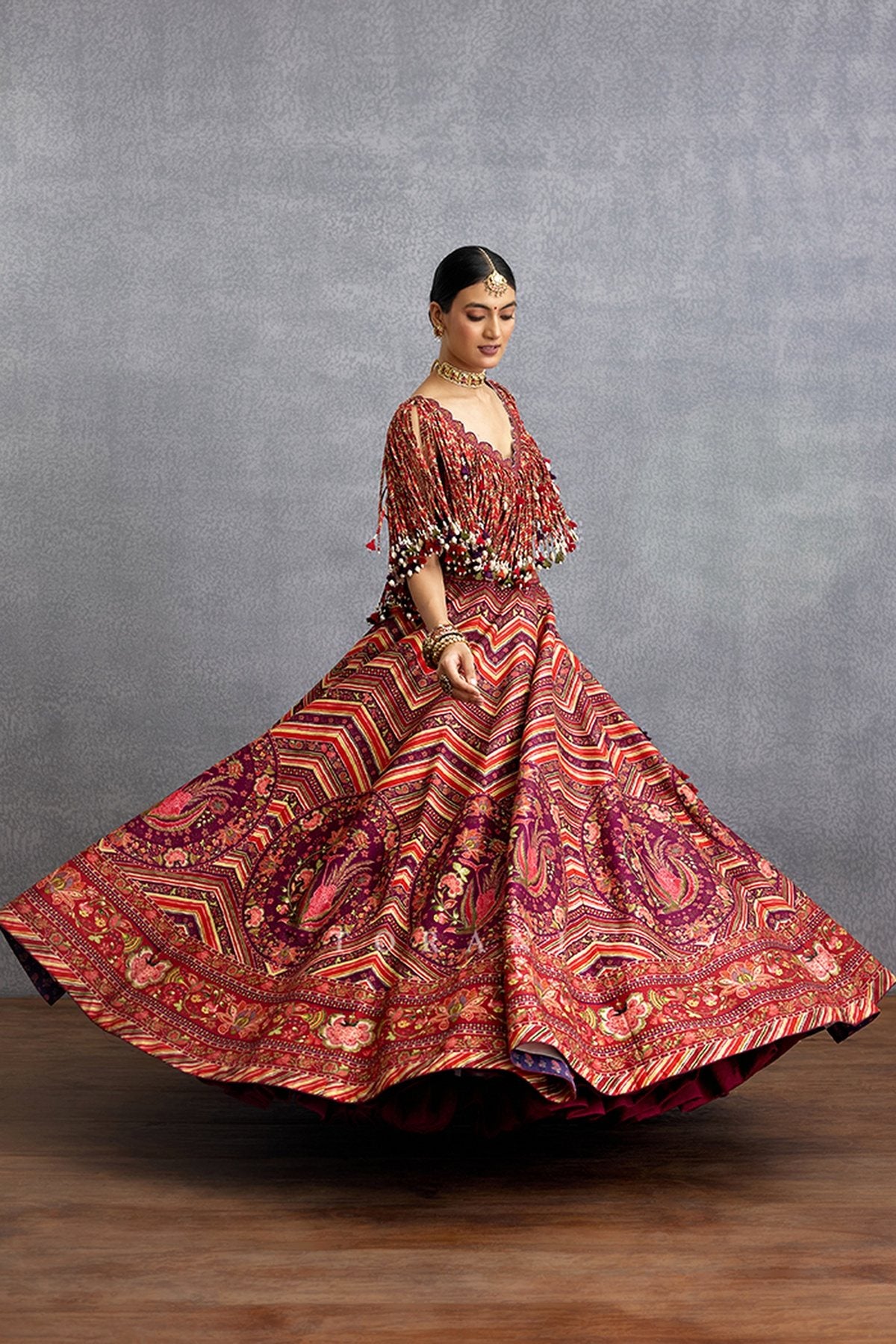 Laalima Raasya Abhisarika Lehenga Set