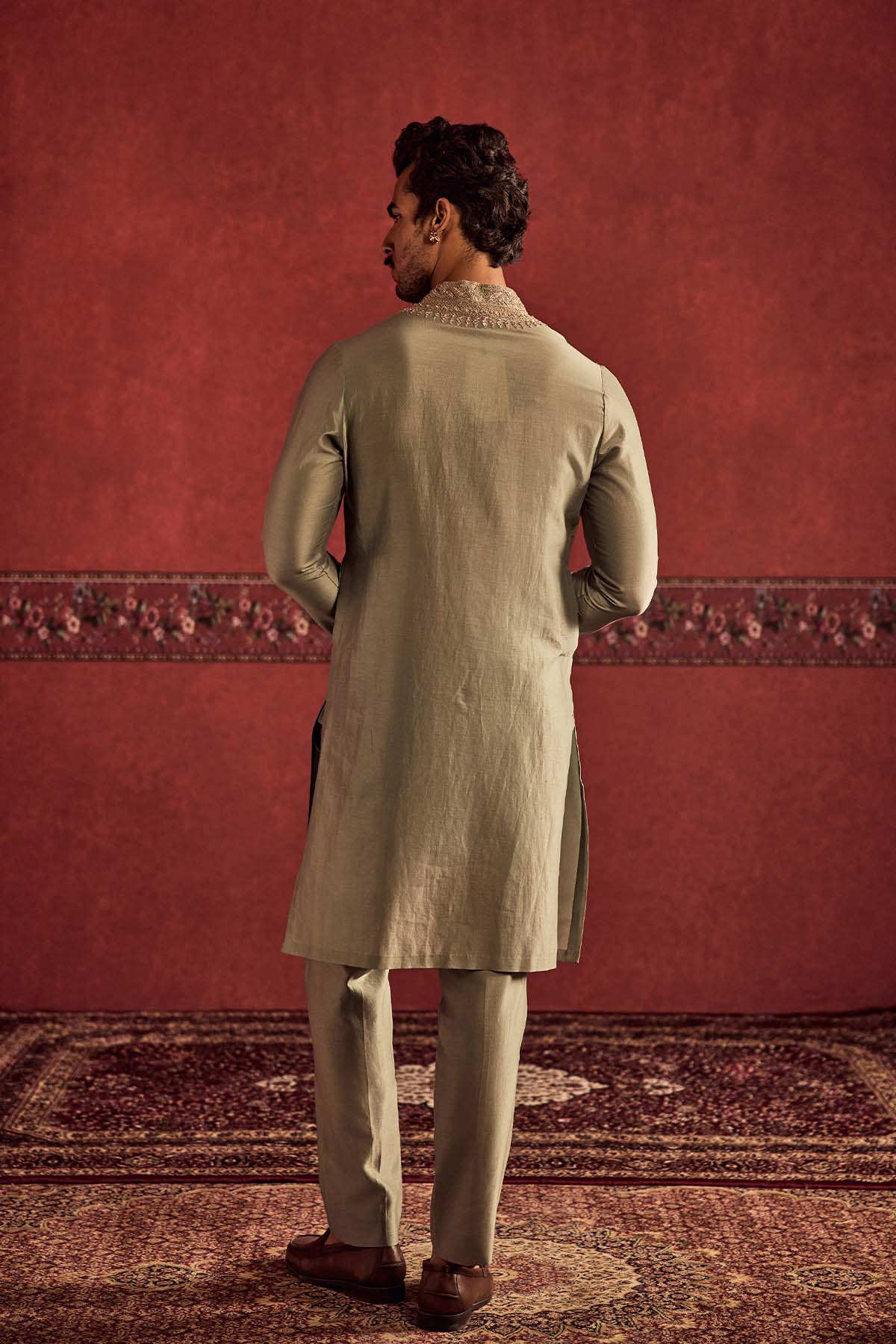 Madhyam Kurta Set