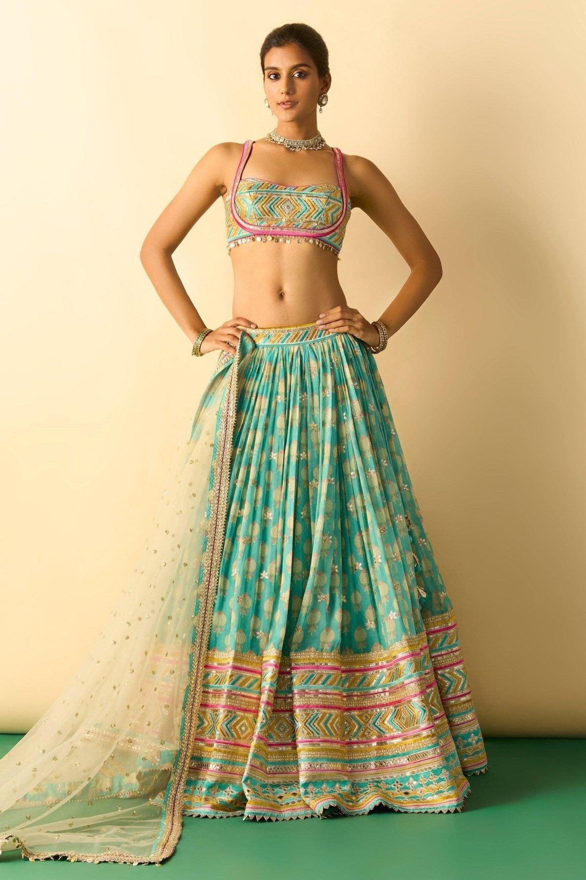 mannat lehenga set