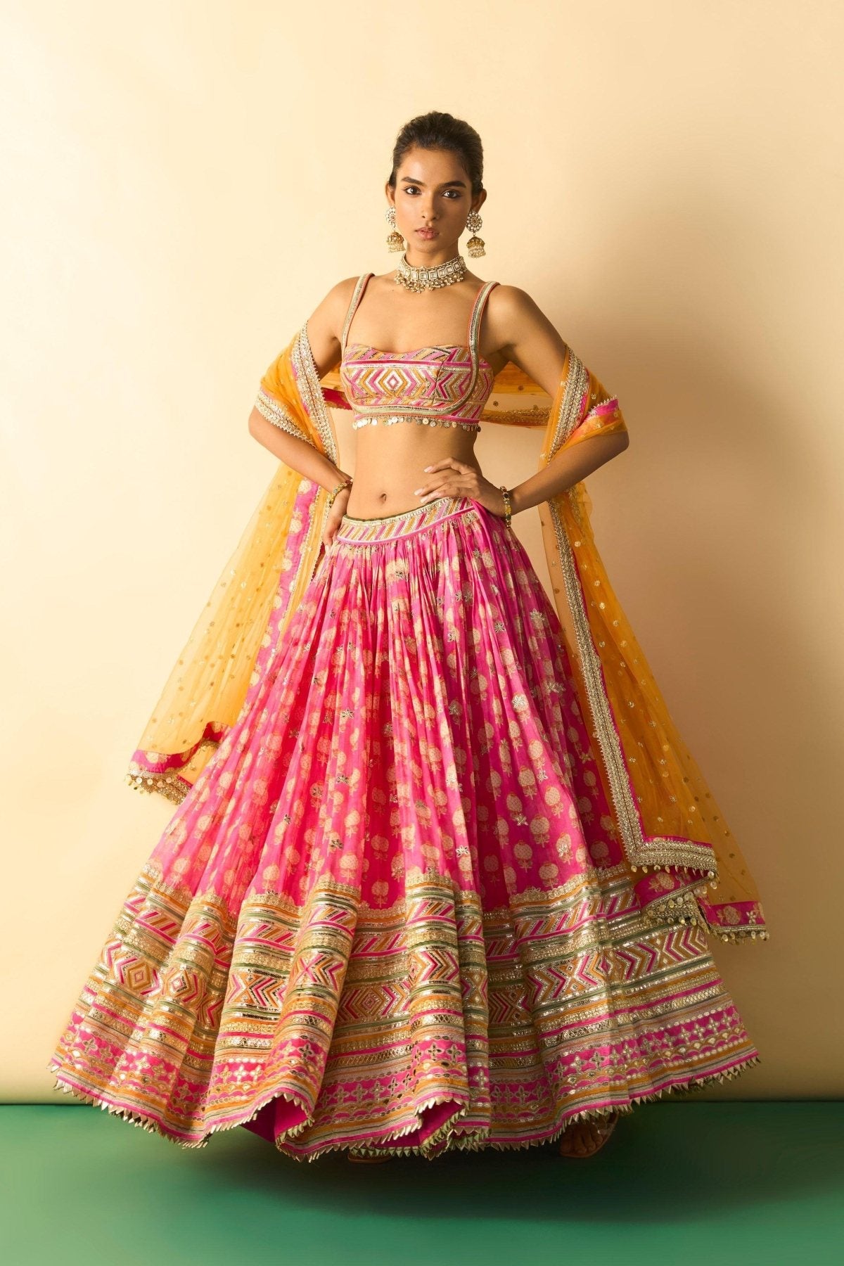 mannat lehenga set
