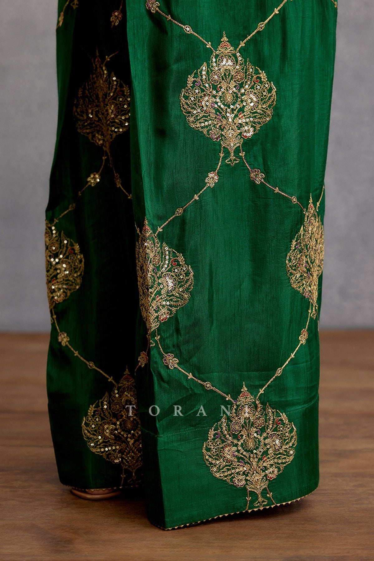Mehrang Rukhsaar Kurta Set