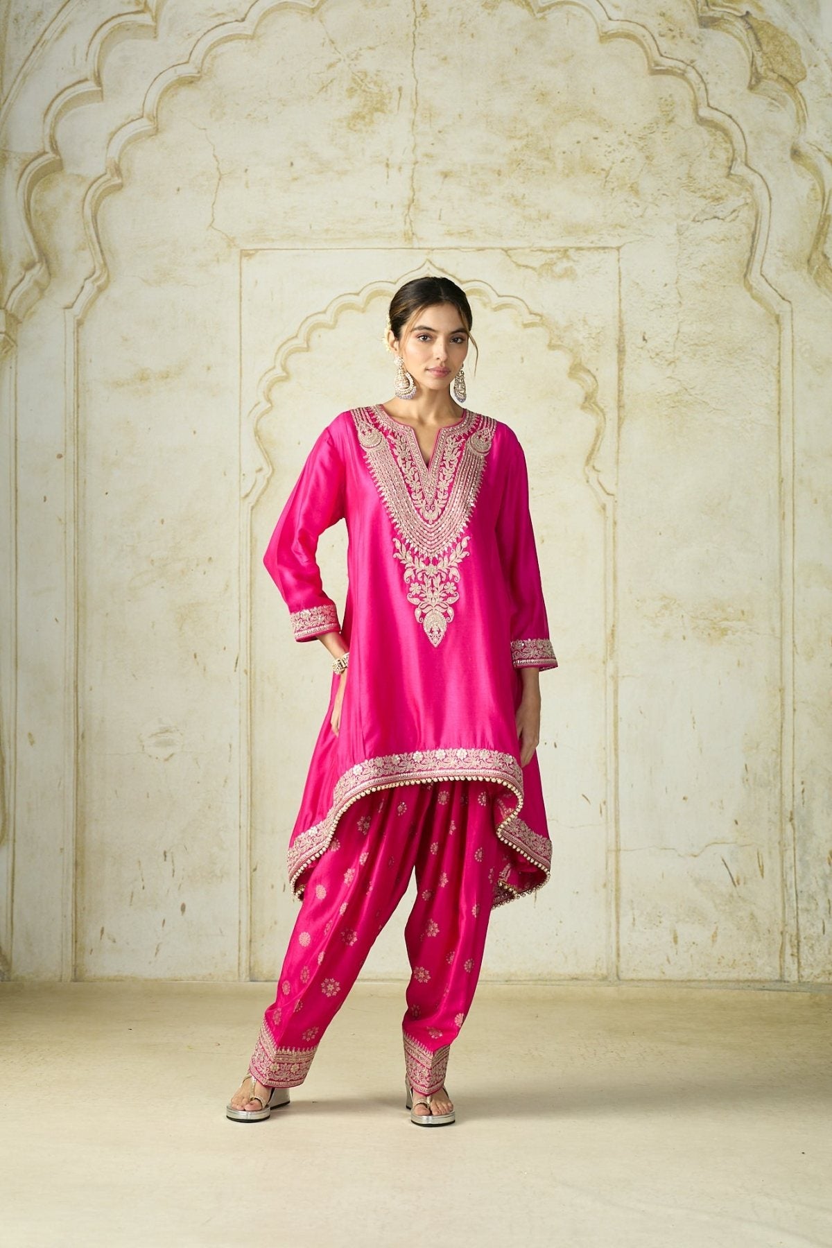 Nadia Farshi Set