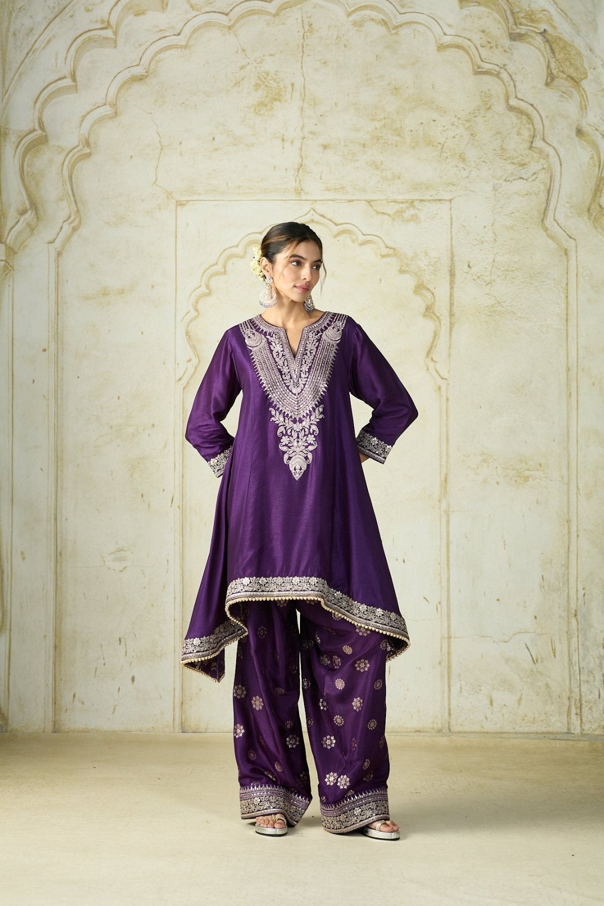 Nadia Farshi Set