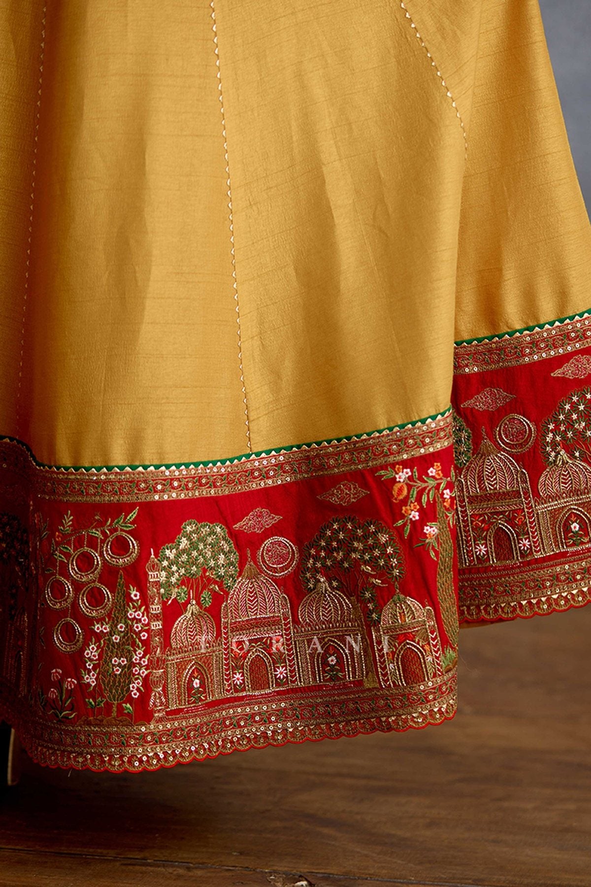 Noor Zehra Anarkali Set