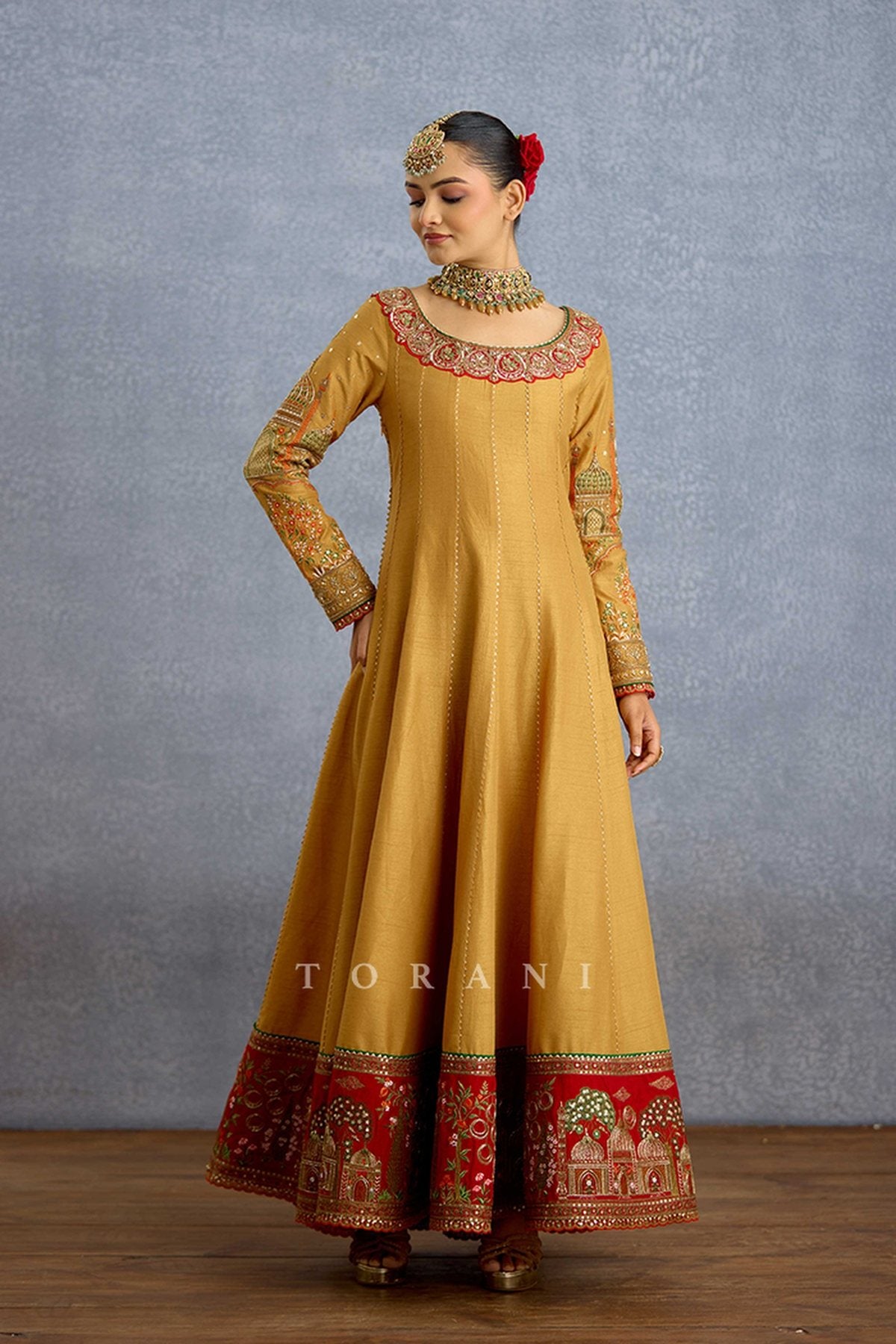 Noor Zunairah Anarkali Set