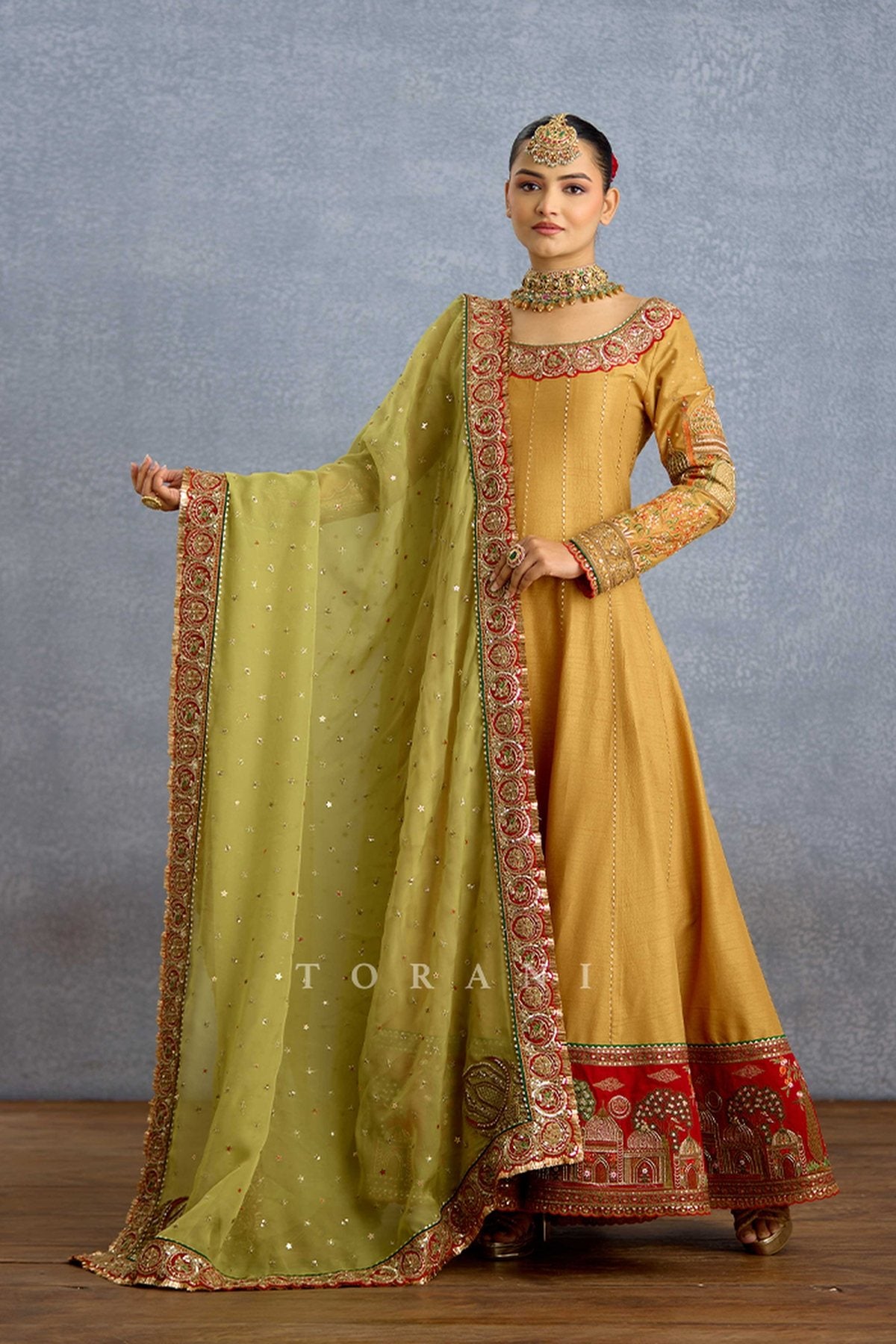 Noor Zunairah Anarkali Set