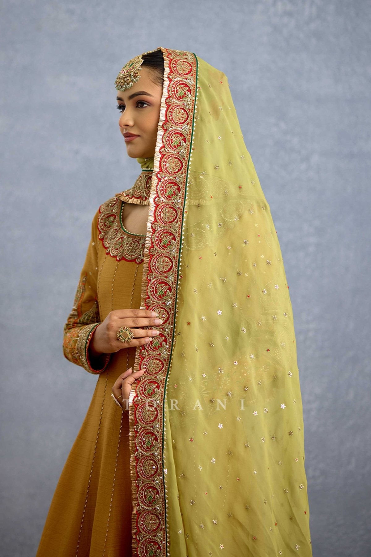 Noor Zunairah Anarkali Set