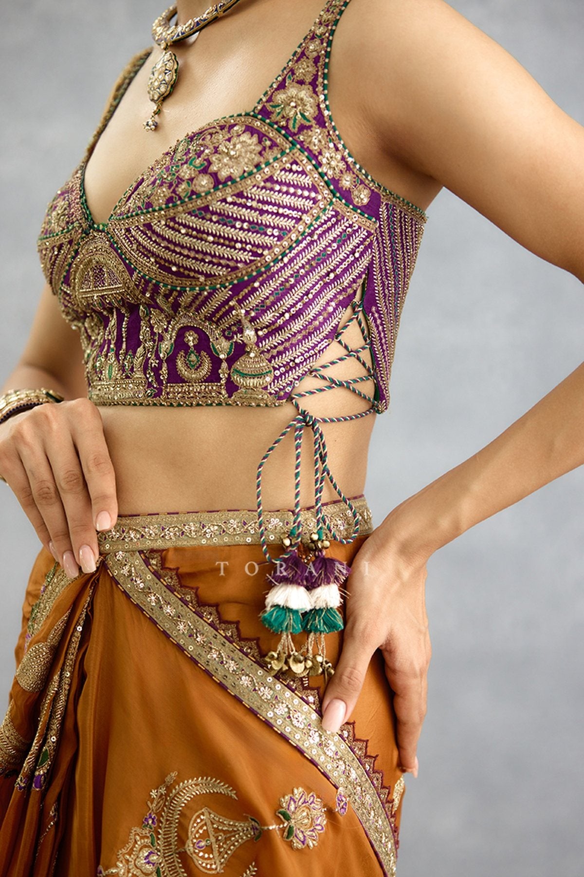 Nuraan Rangsaaz Omaira Saree Set