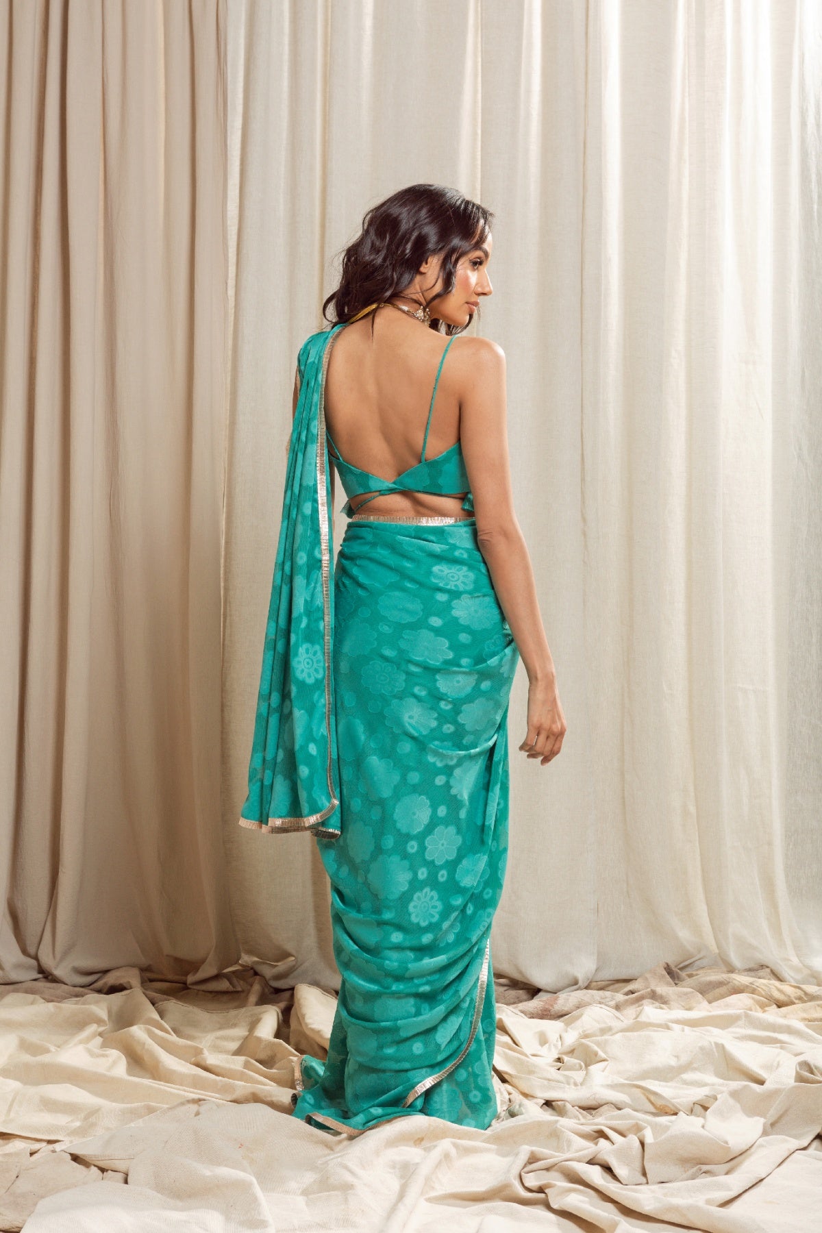 OCEANIA SARI