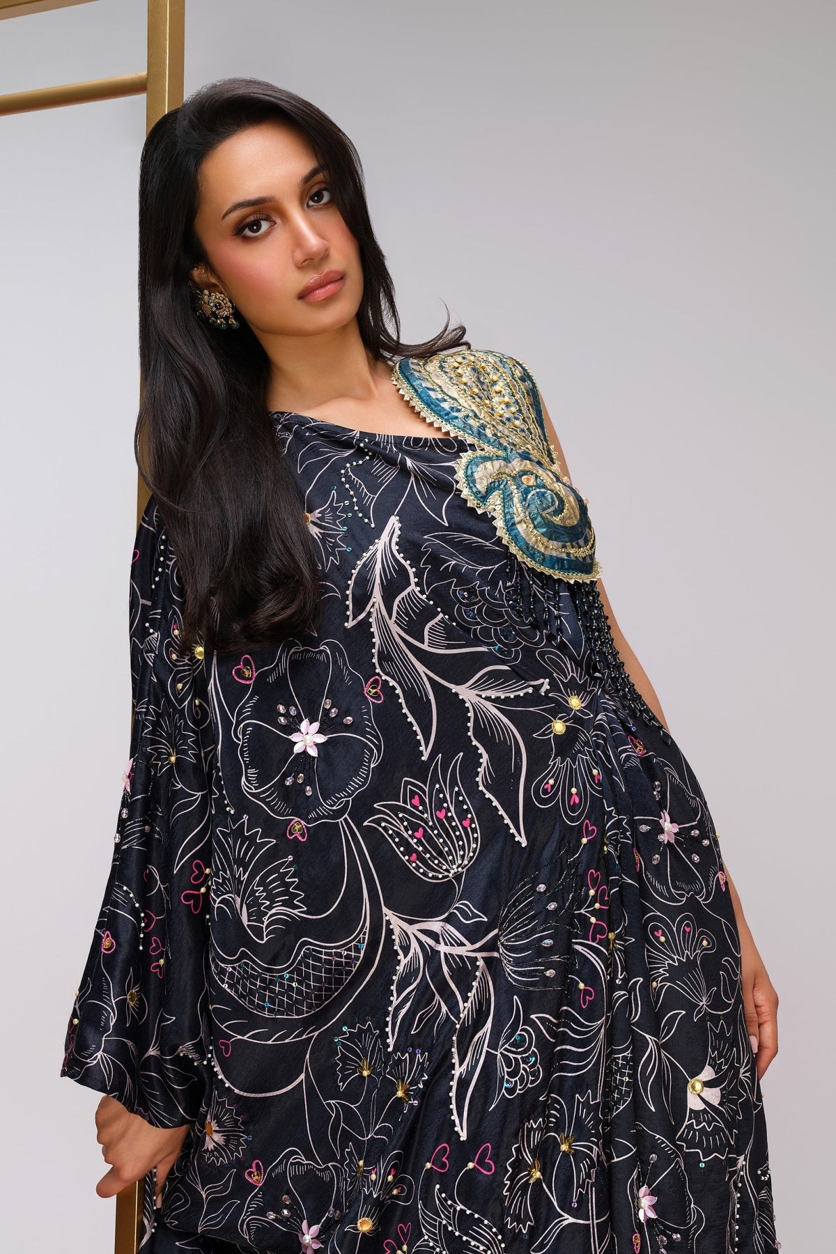 POP MYSTIQUE - Kaftan