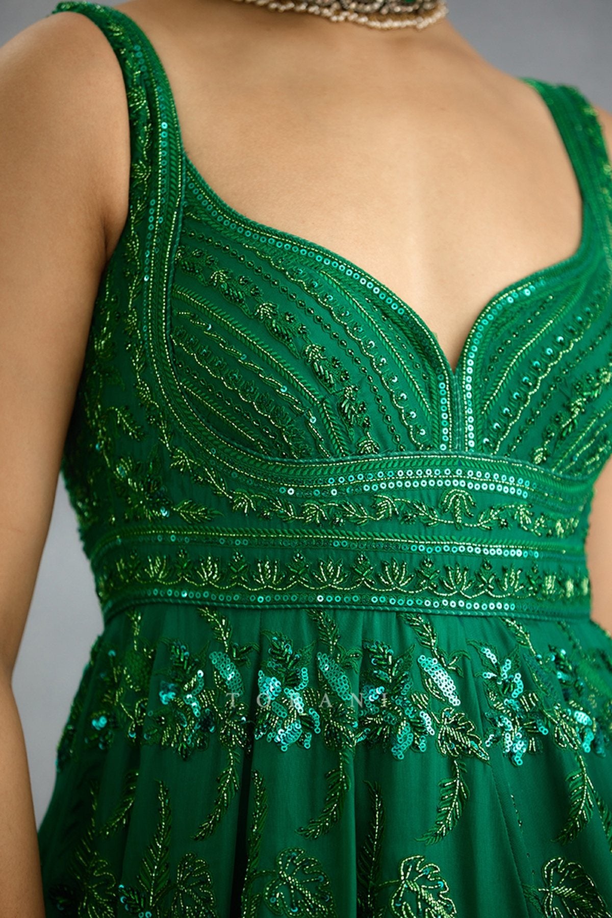 Parnabha Aruna Anarkali Set