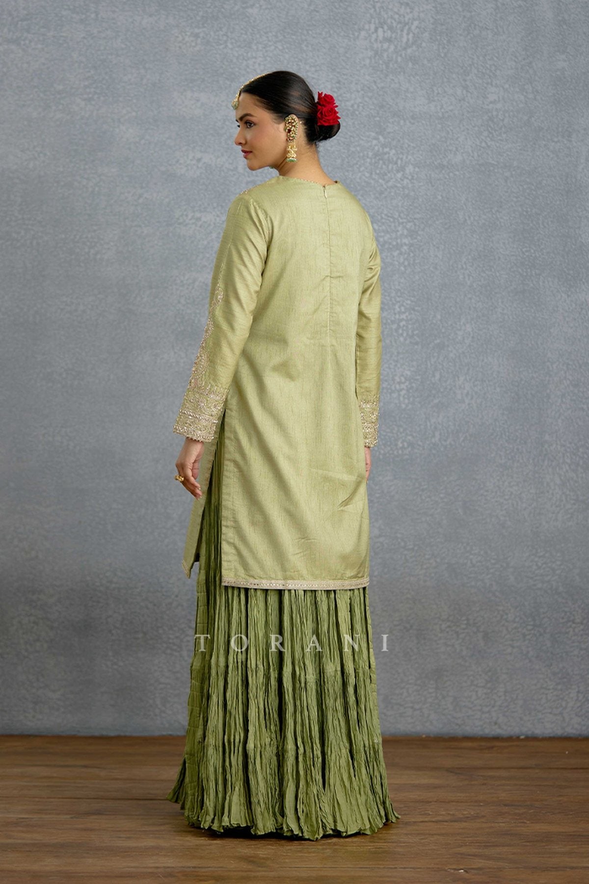 Pusta Noor Kurta Skirt Set