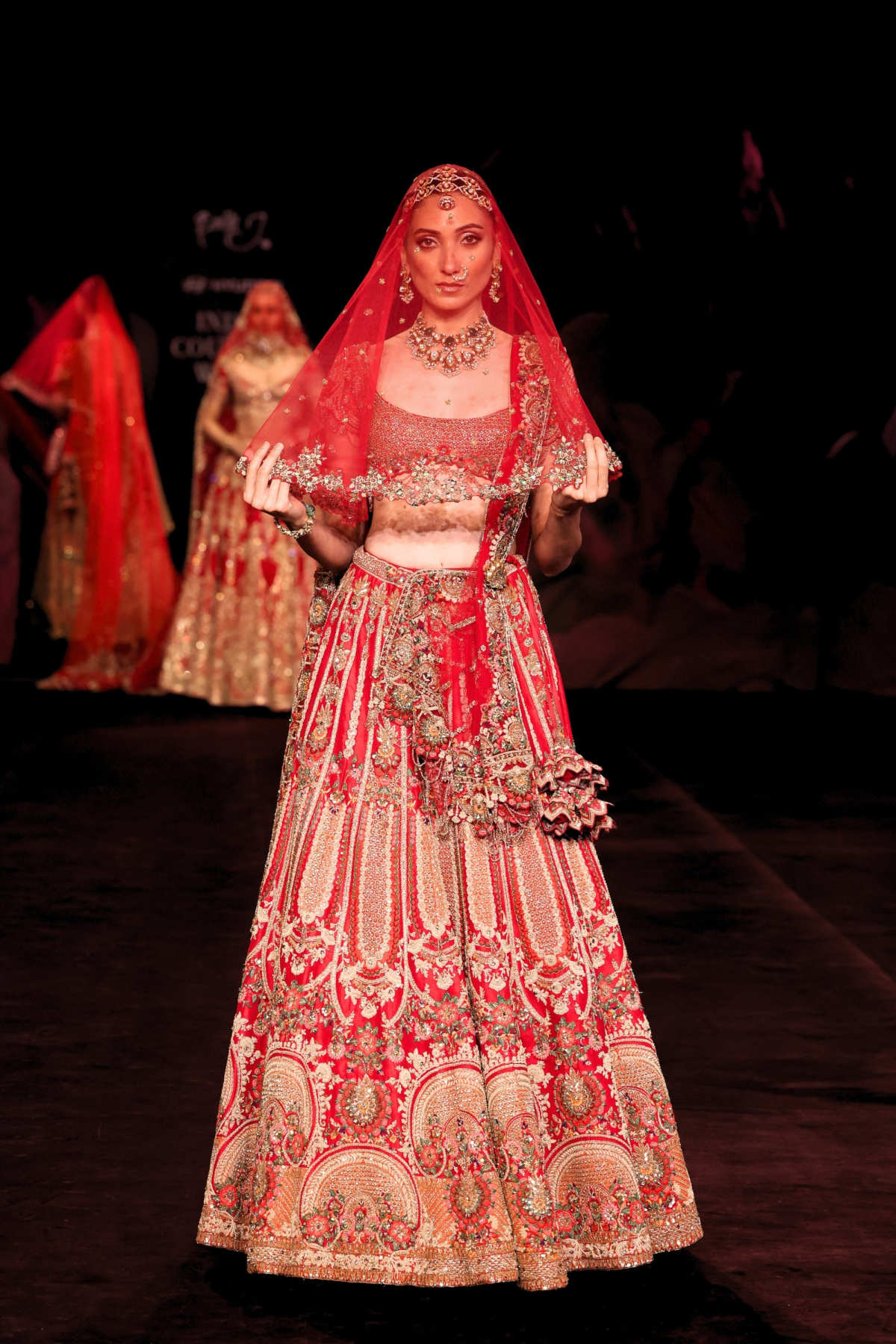 Raktashri Lehenga