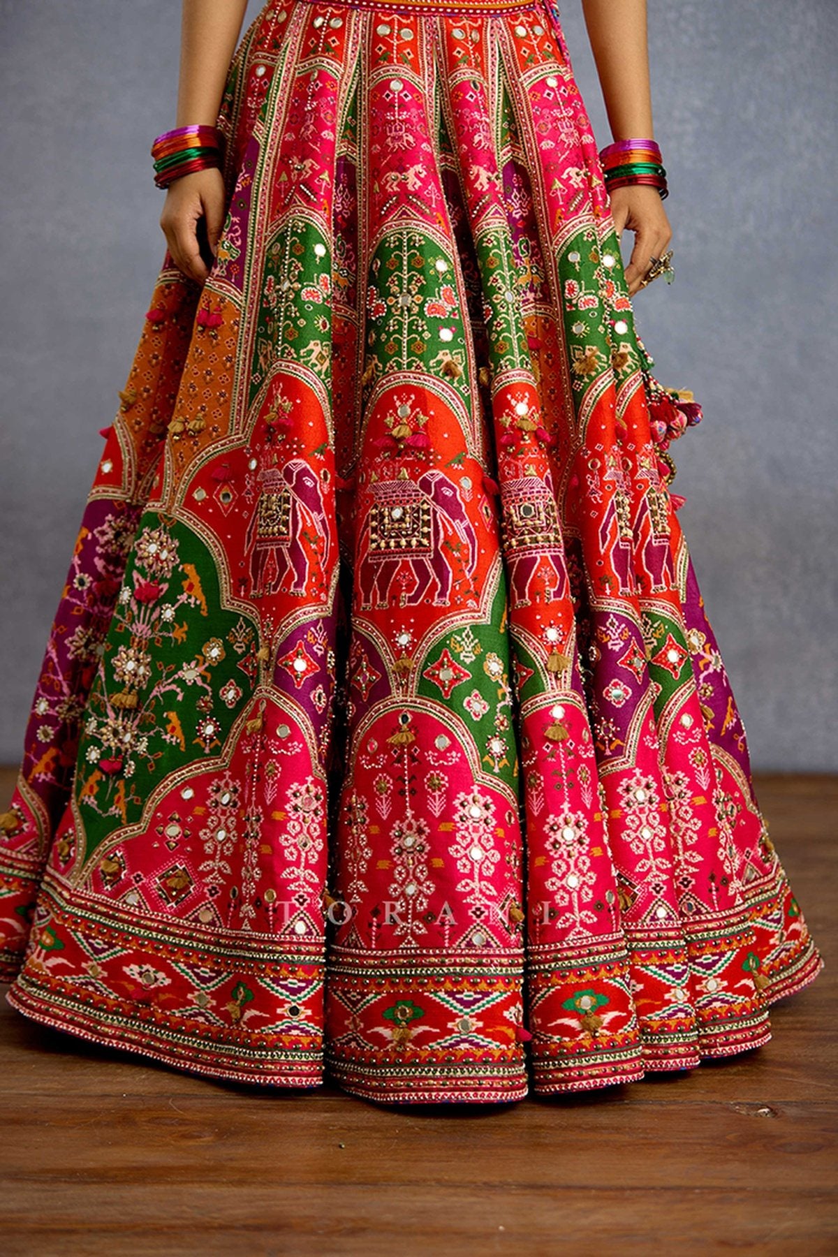 Rangili Dhruvi Drashti Lehenga Set