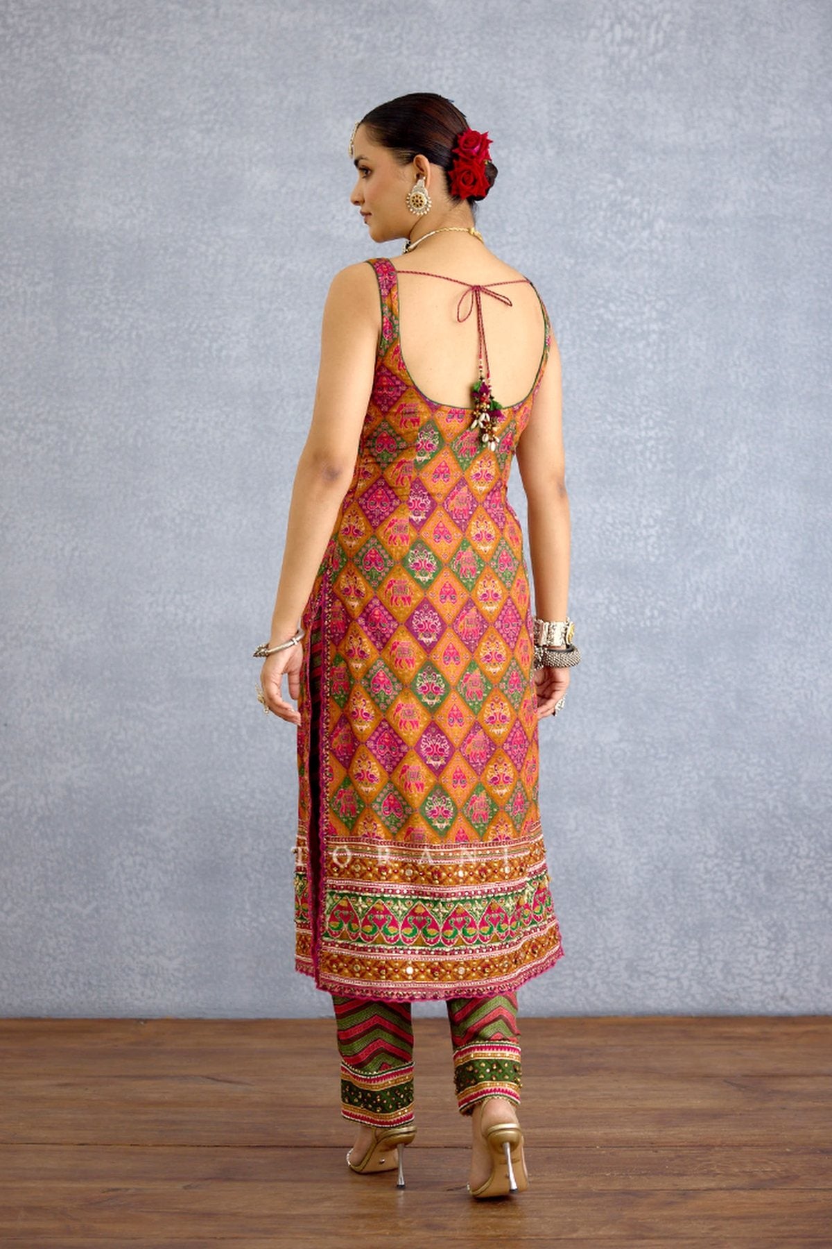 Rangili Sahithi Kurta Set