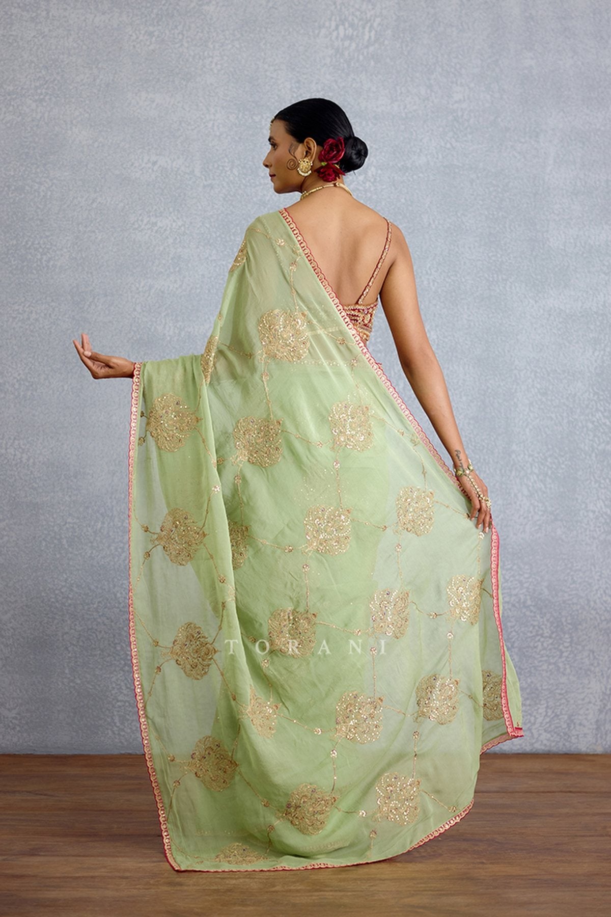 Rangsaaz Nafeesa Saree