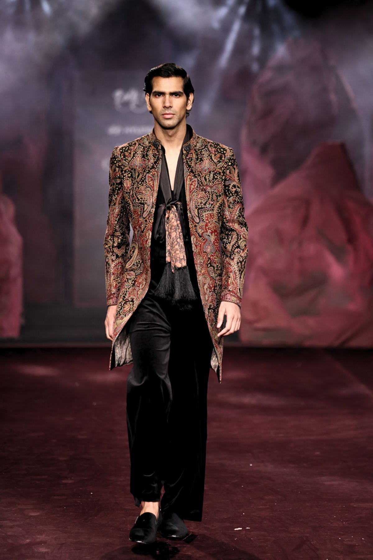 Regent Sherwani Set