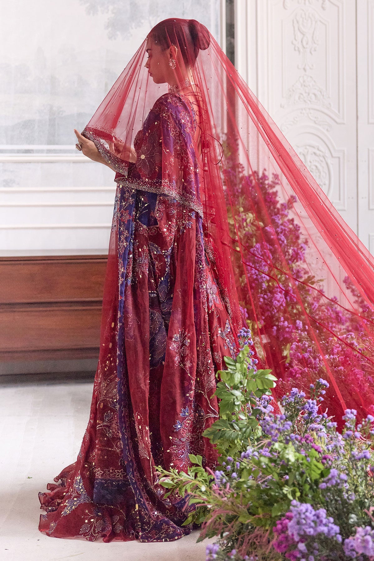 RIDAA WITH VEIL