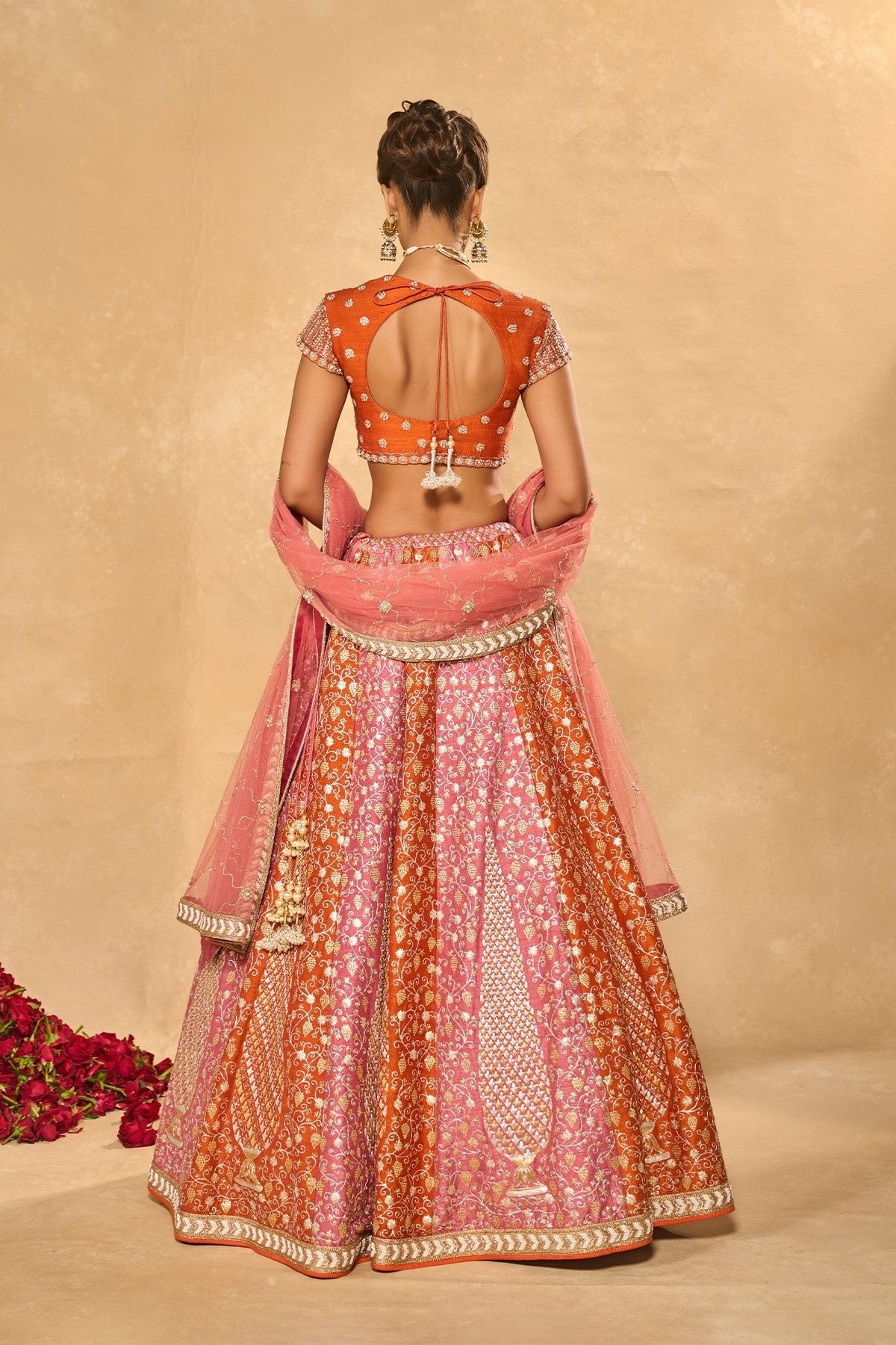 SABA LEHENGA