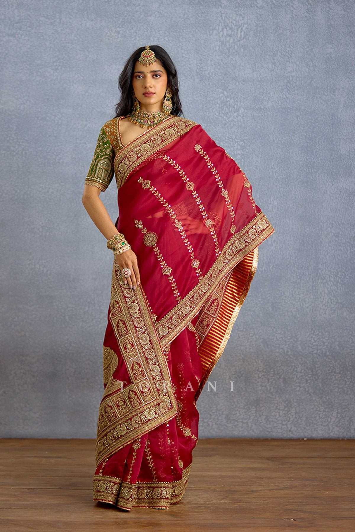 Shams Shaukat Mehel Saree