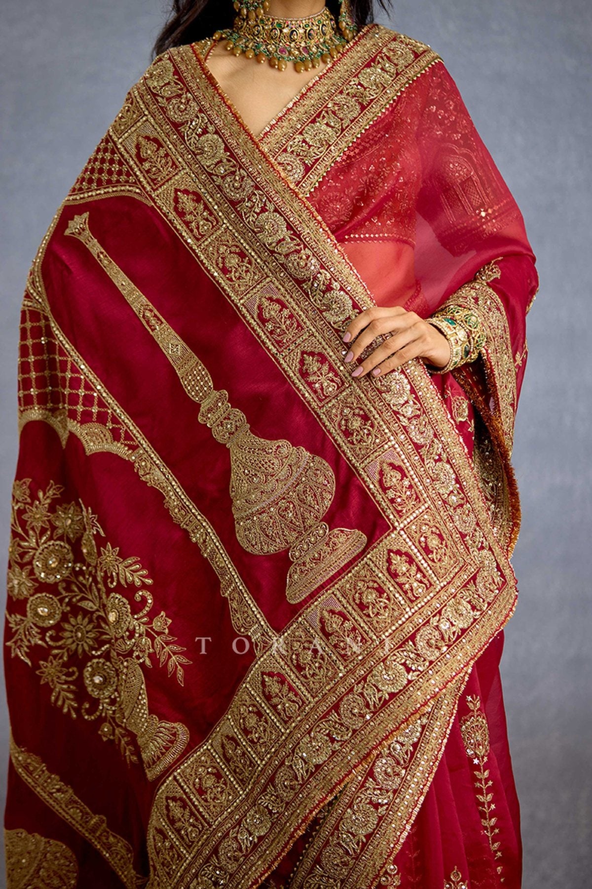 Shams Shaukat Mehel Saree