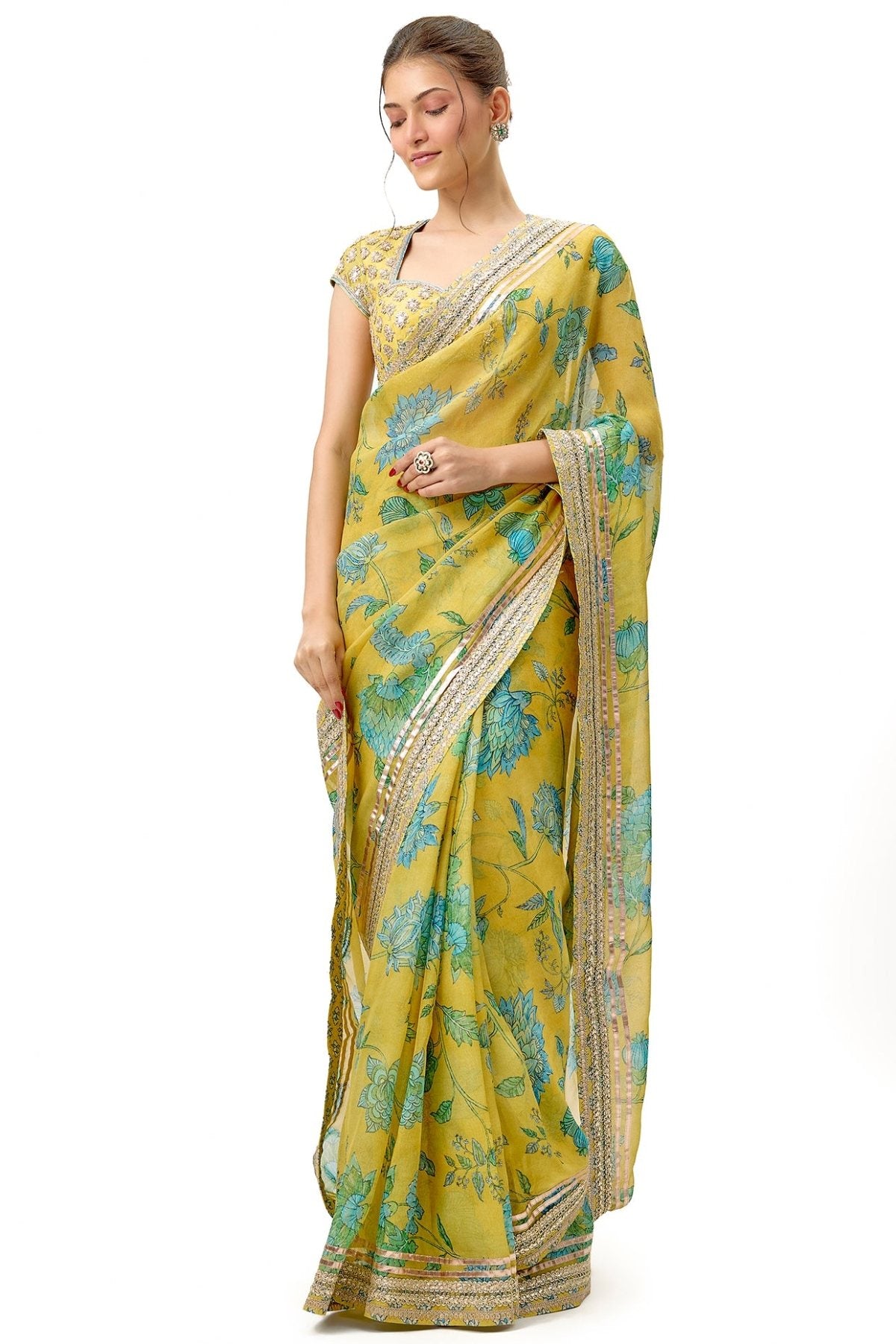 Siddhi Saree Set