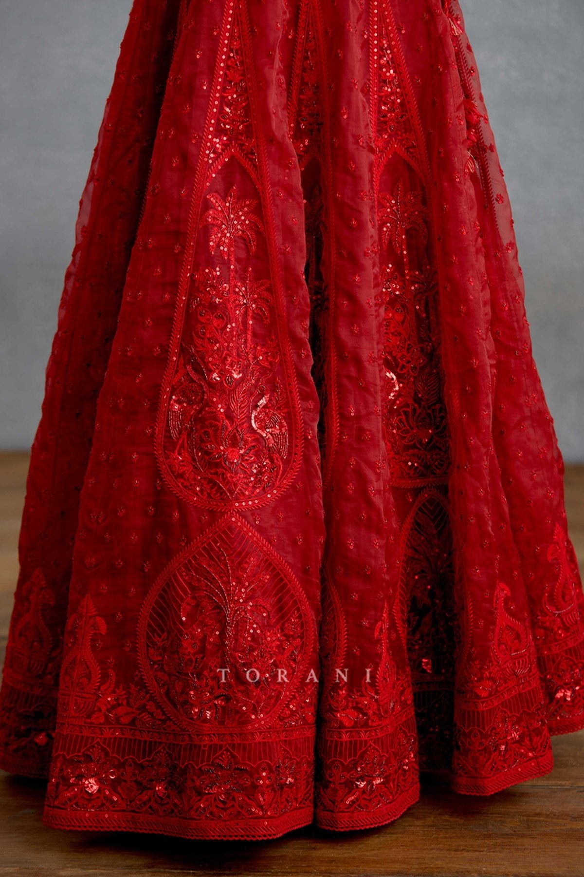 Surkh Saaz Lehenga Set