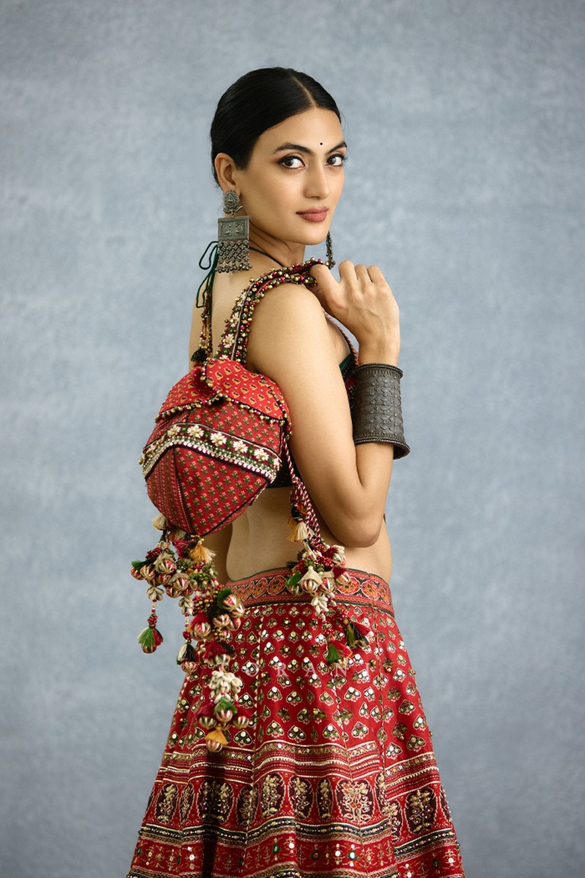 Surkhi Iqra Potli