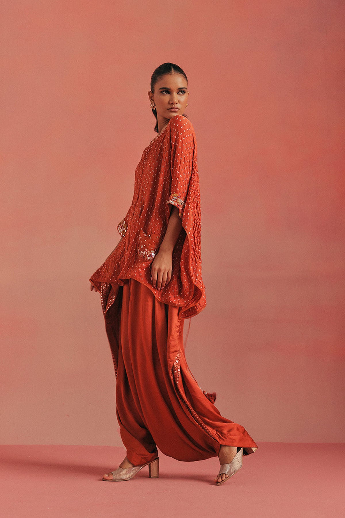 Cuff Sleeves Cape Top