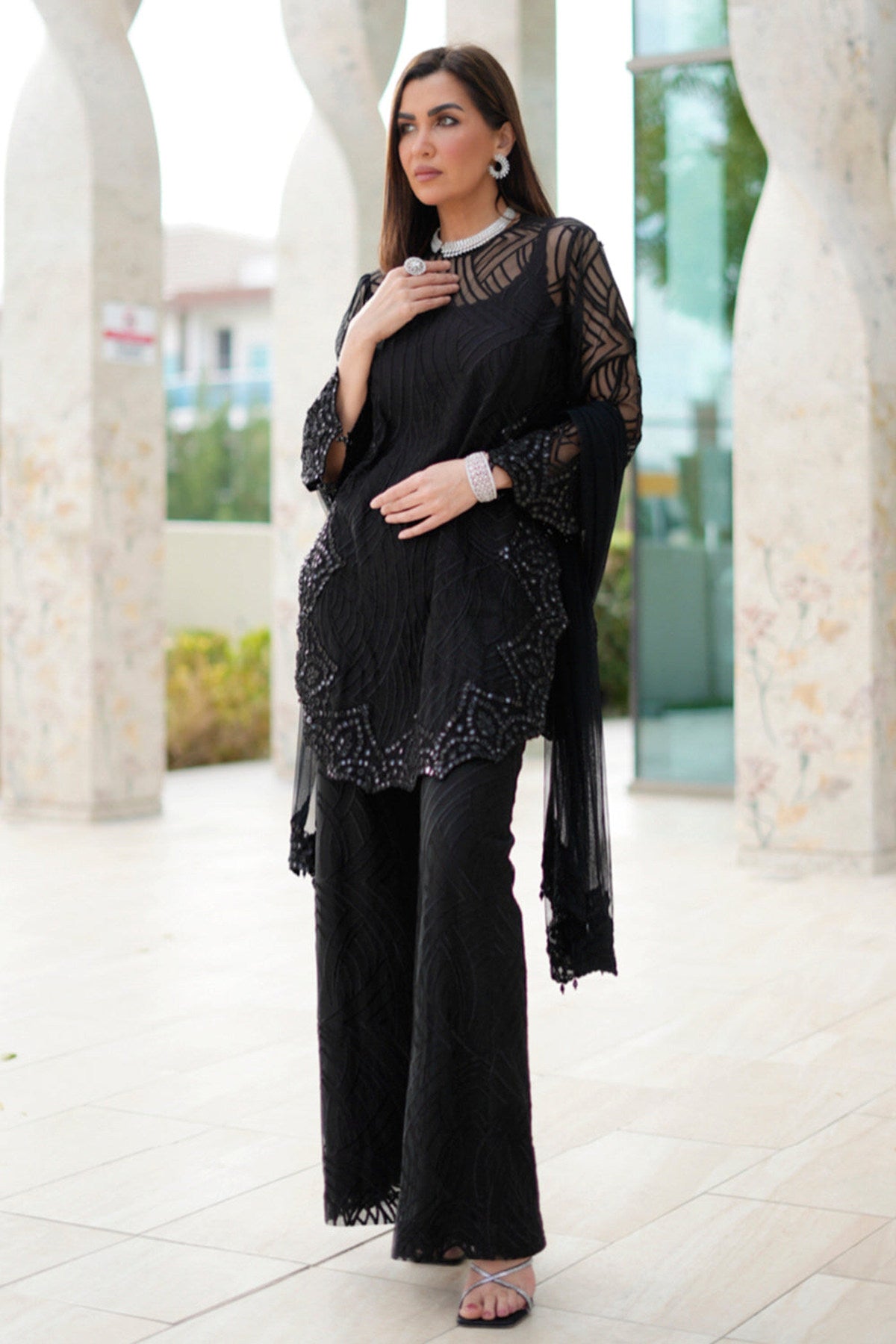 Applique Kurta With Flared Rounded Sleeves