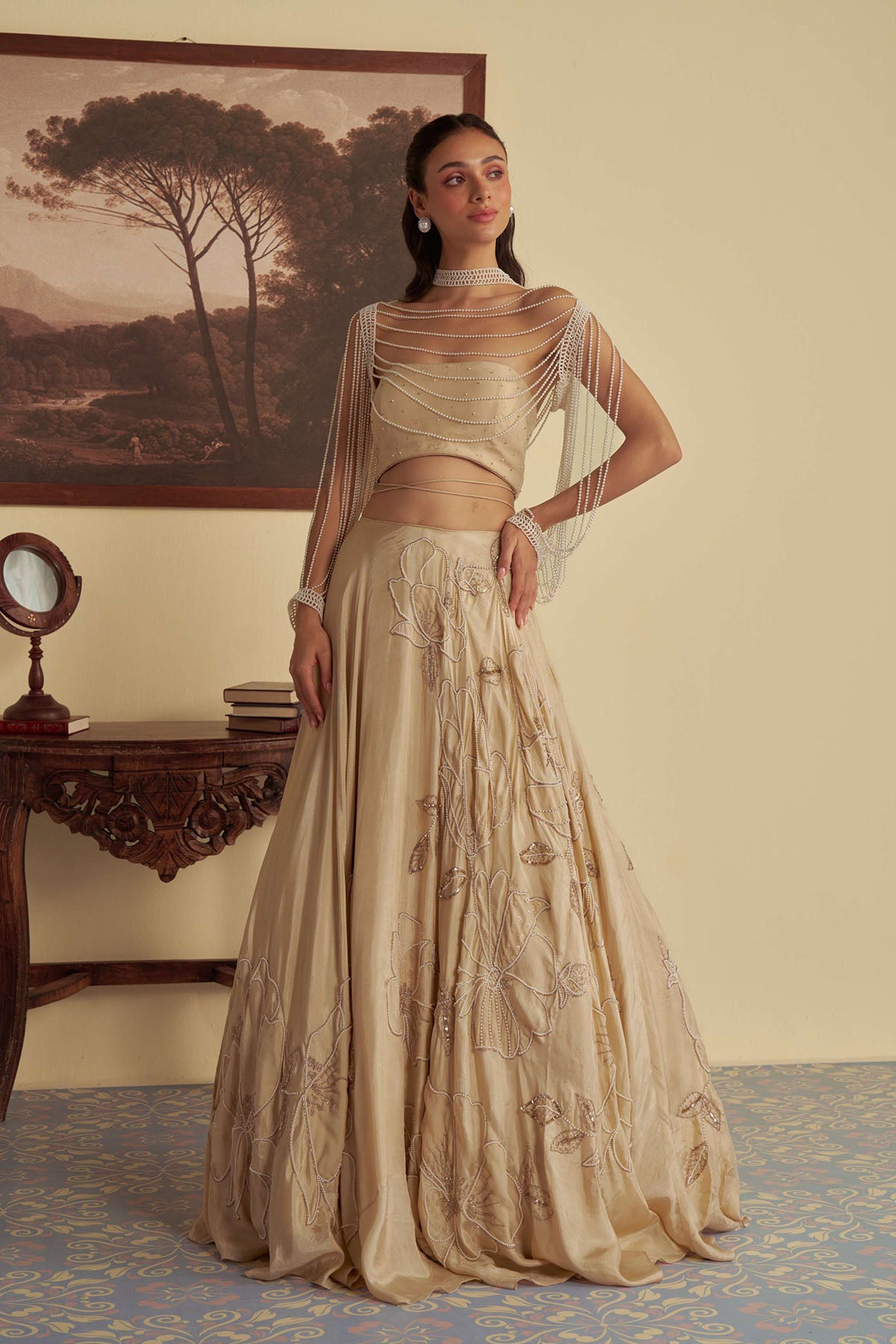 Victoria goldine lehenga