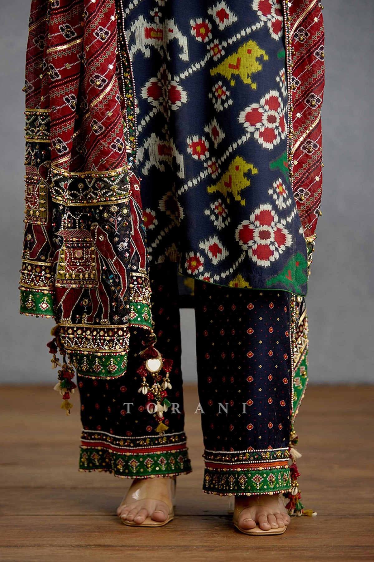 Virasa Patola Kurta Set