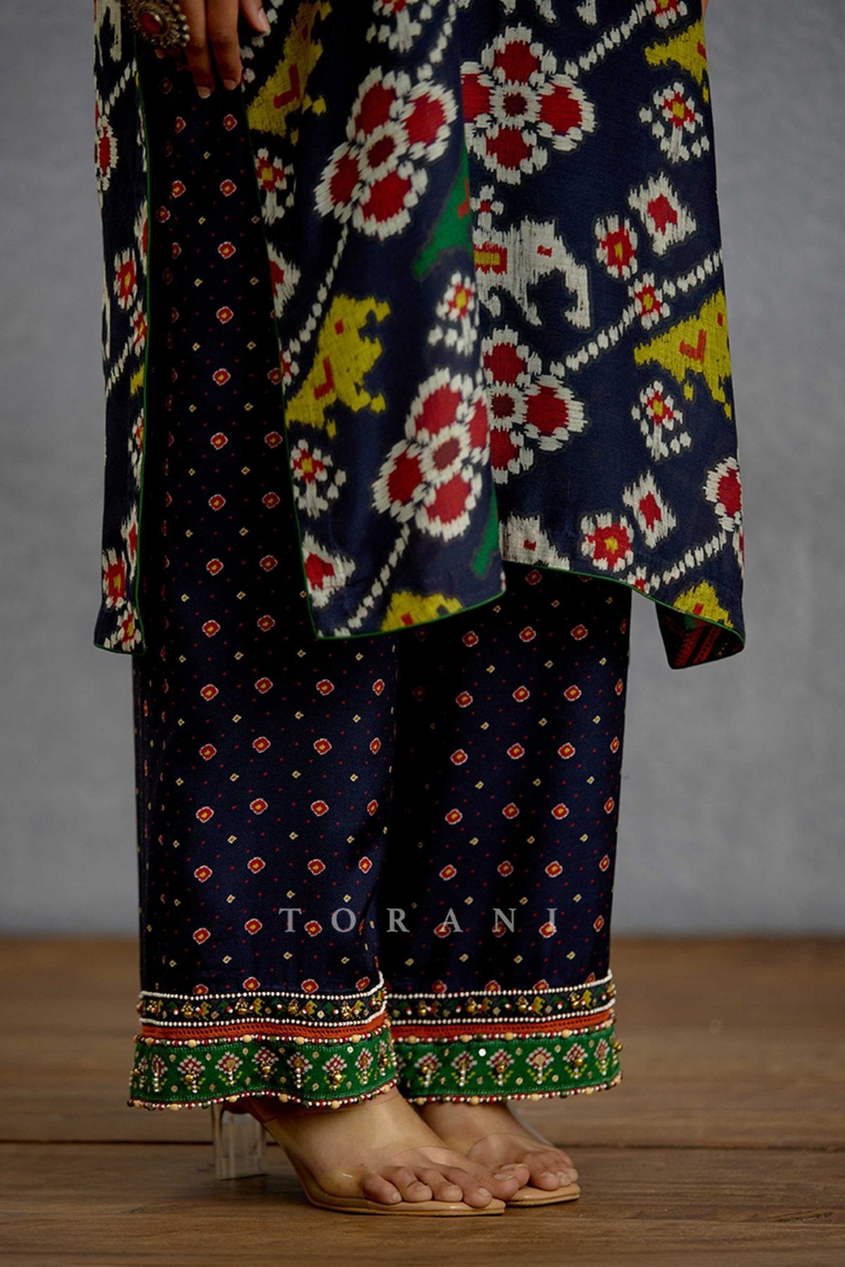Virasa Patola Kurta Set