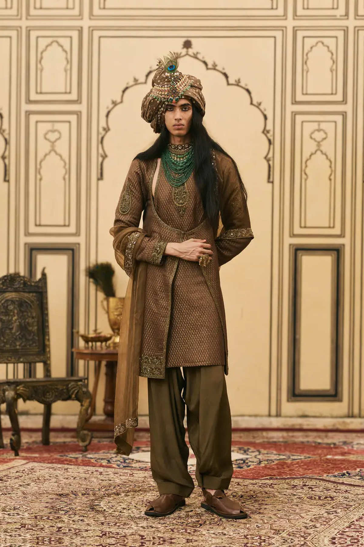 Zaitooni-Bhoora Brocade Angrakha Set
