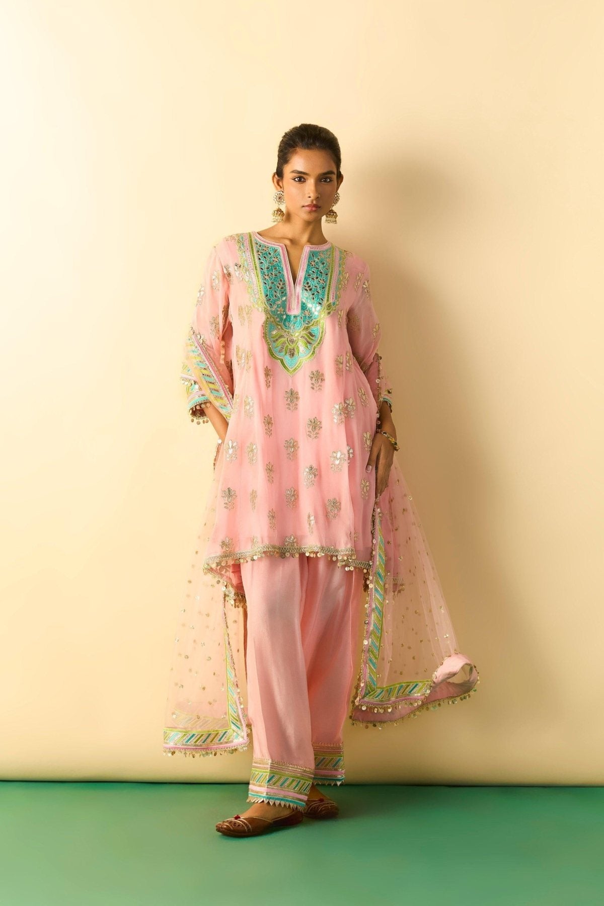 Zarnish Farshi Set