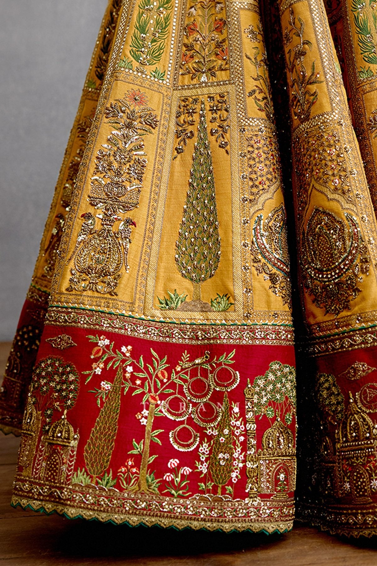 Zarqash Sidra Lehenga Set